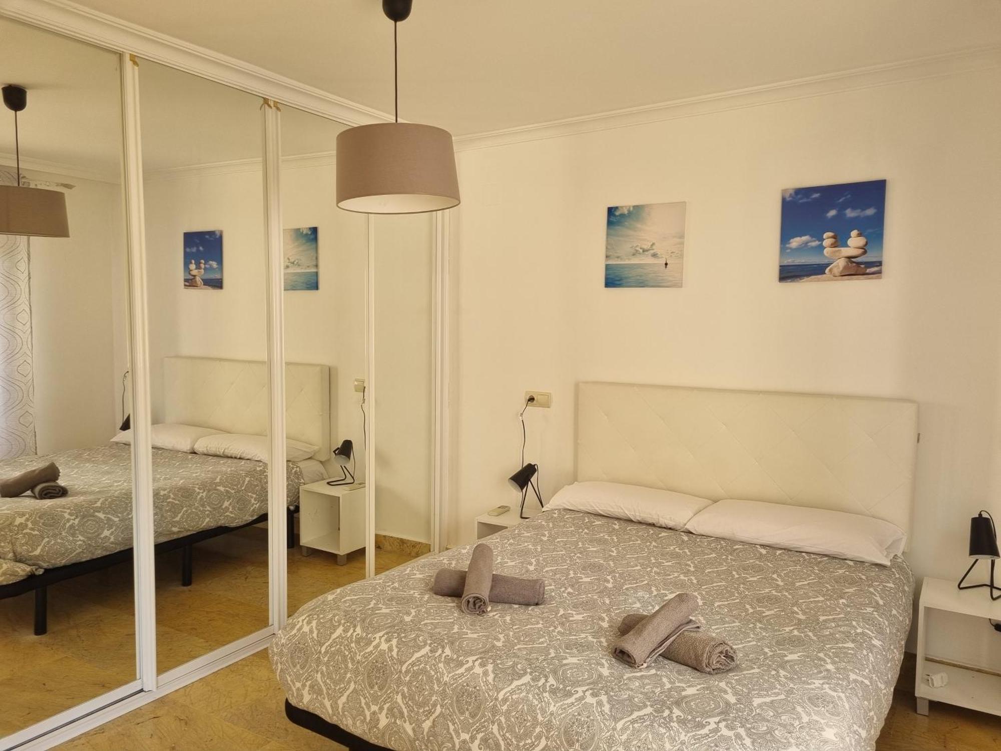 Apartamento Casa Puig Campana Con Barbacoa Benidorm Habitación foto