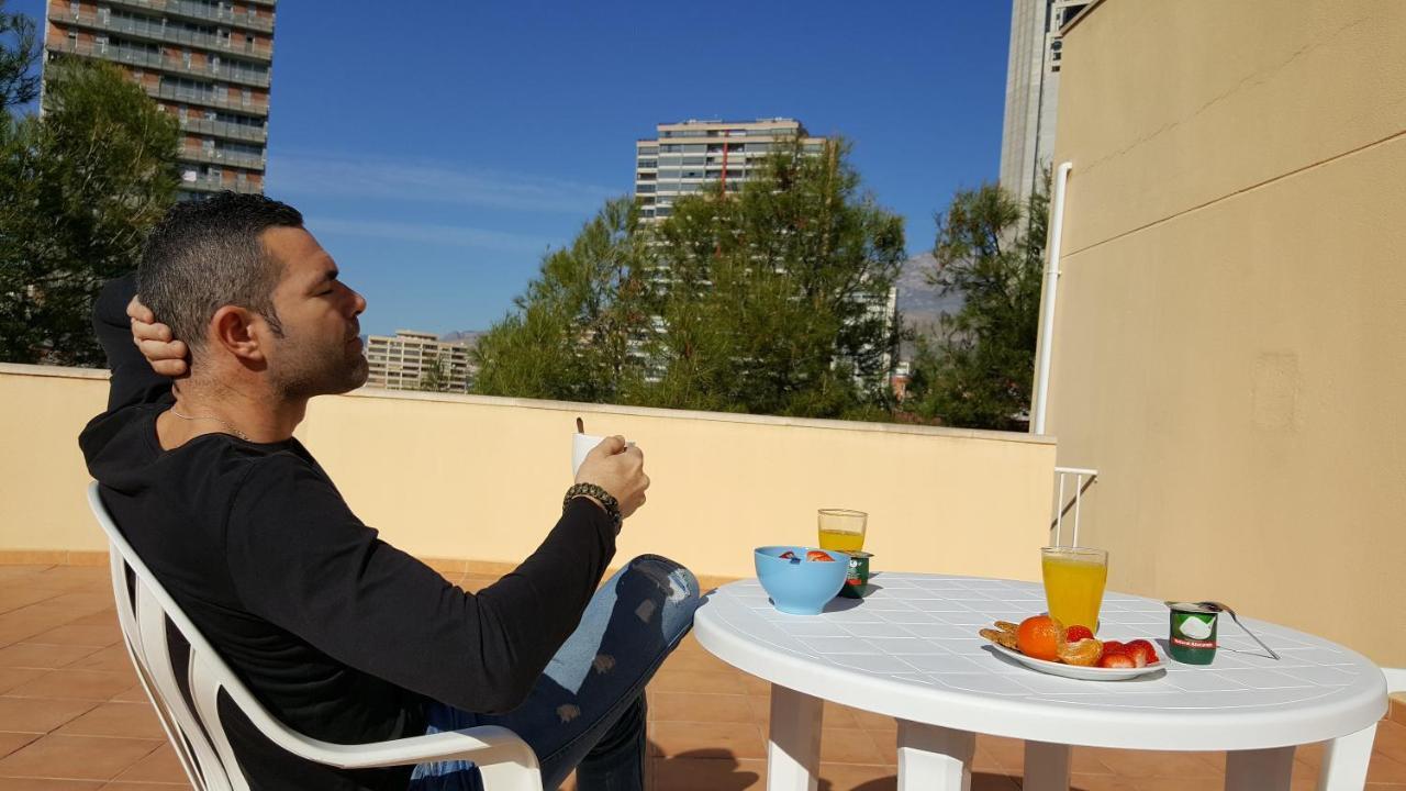Apartamento Casa Puig Campana Con Barbacoa Benidorm Habitación foto
